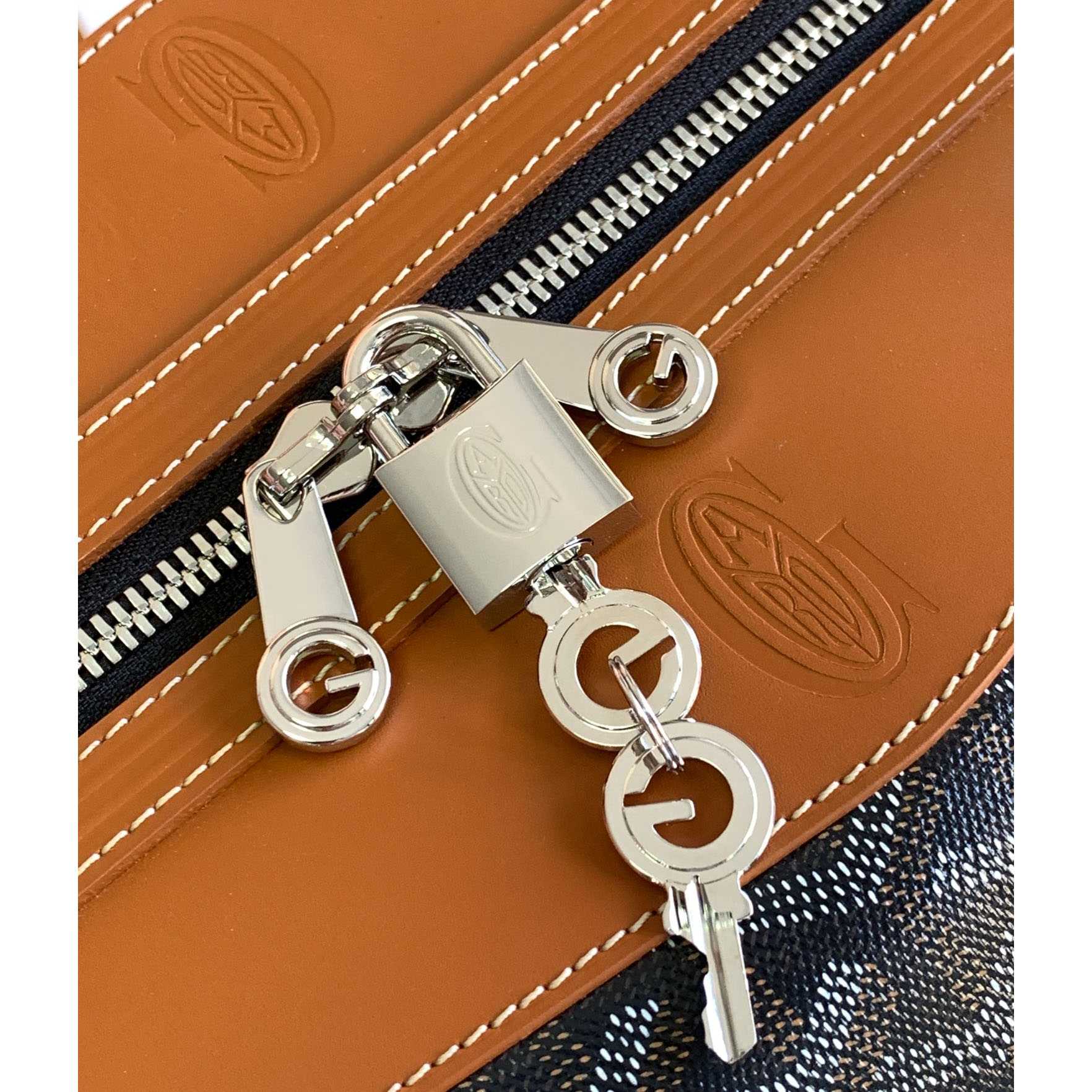 Goyard Travel 55 Bag - FashionPlug