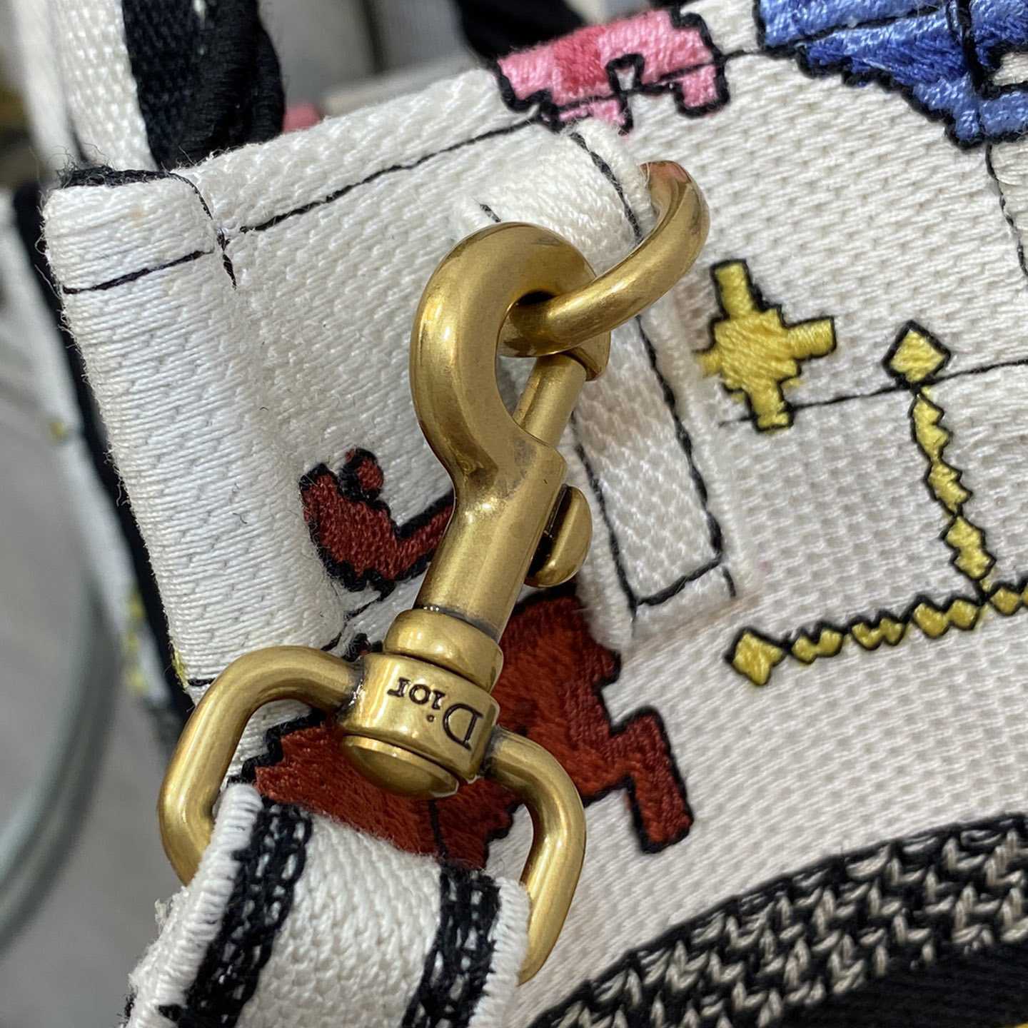 Dior Mini Dior Book Tote Phone Bag - FashionPlug