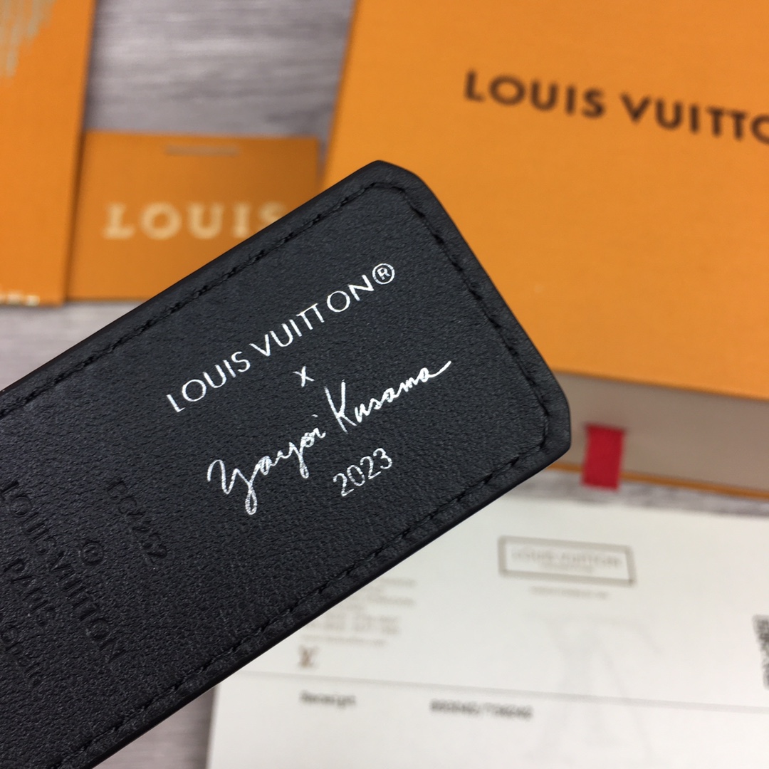 Louis Vuitton LV X YK LV Initiales 40MM Reversible Belt    - FashionPlug