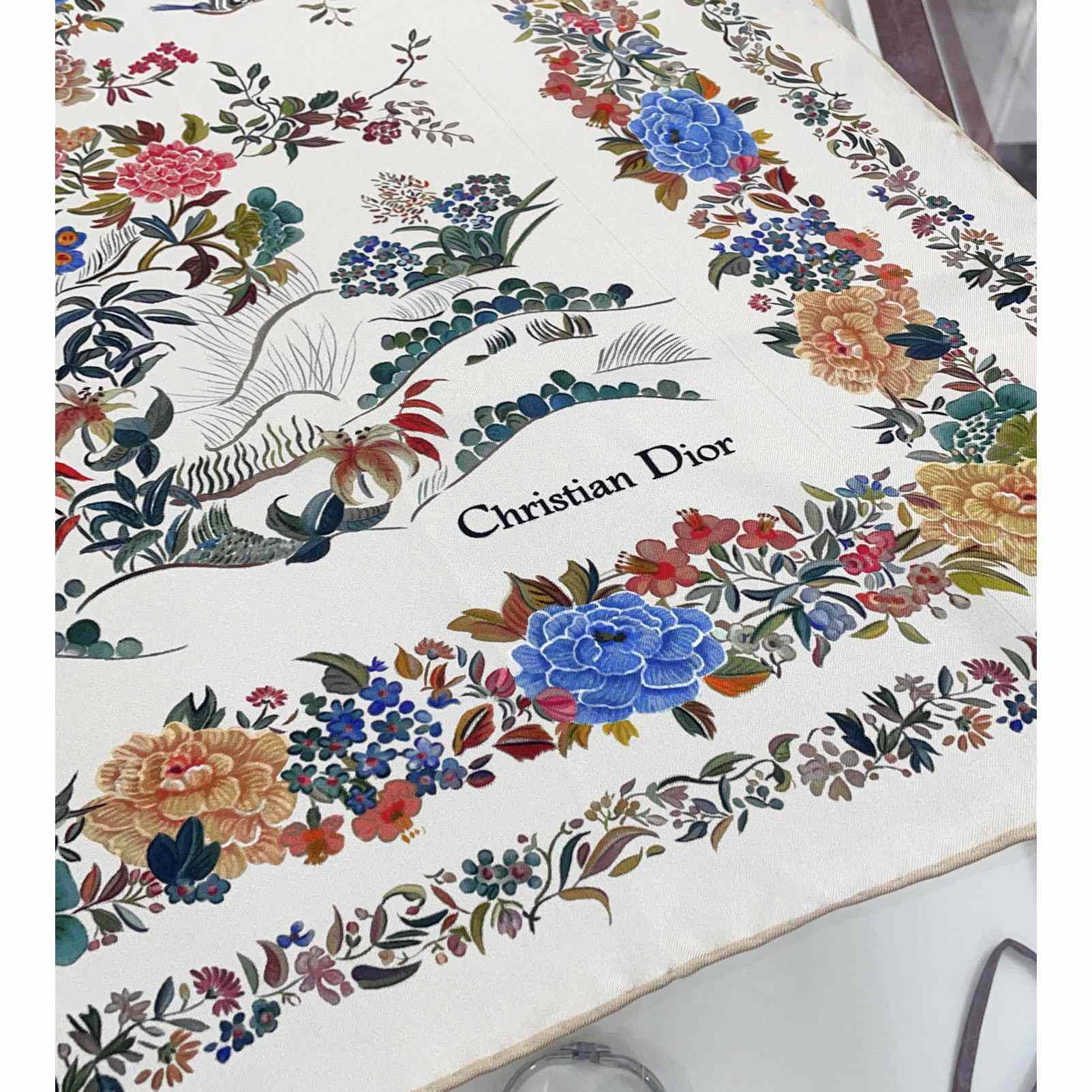 Dior Jardin d'Hiver 90 Square Scarf - FashionPlug