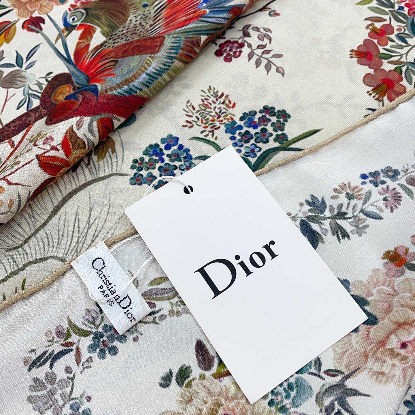 Dior Jardin d'Hiver 90 Square Scarf - FashionPlug