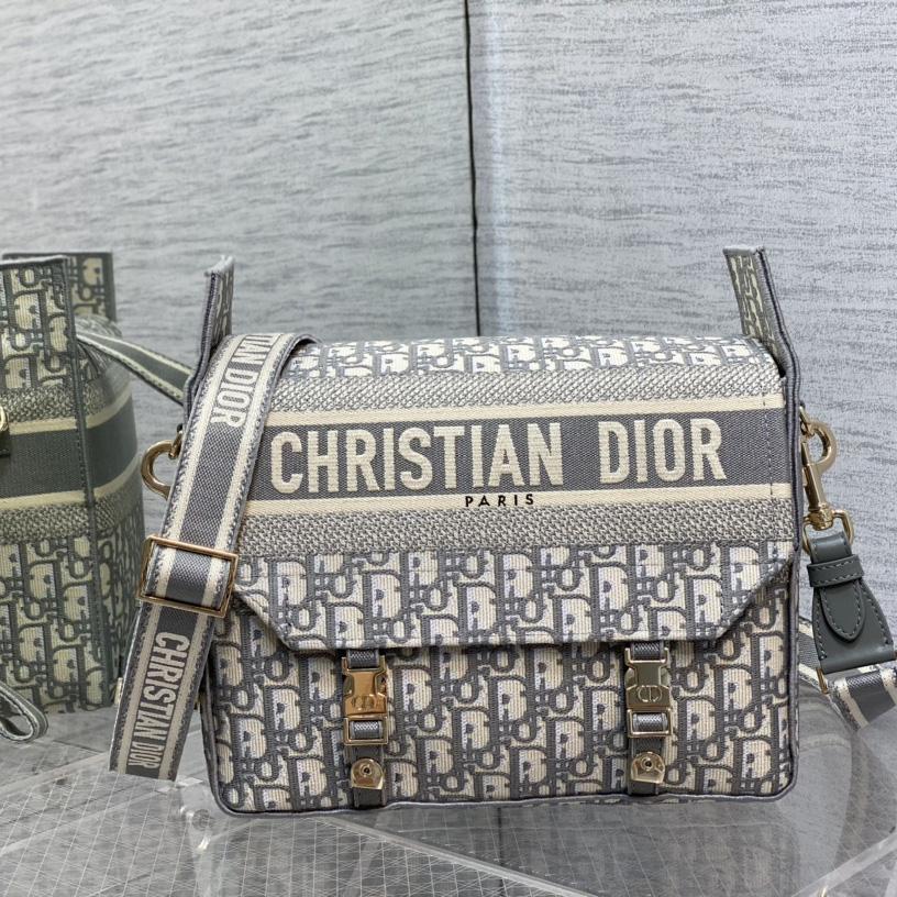 Dior Medium Diorcamp Bag  - FashionPlug