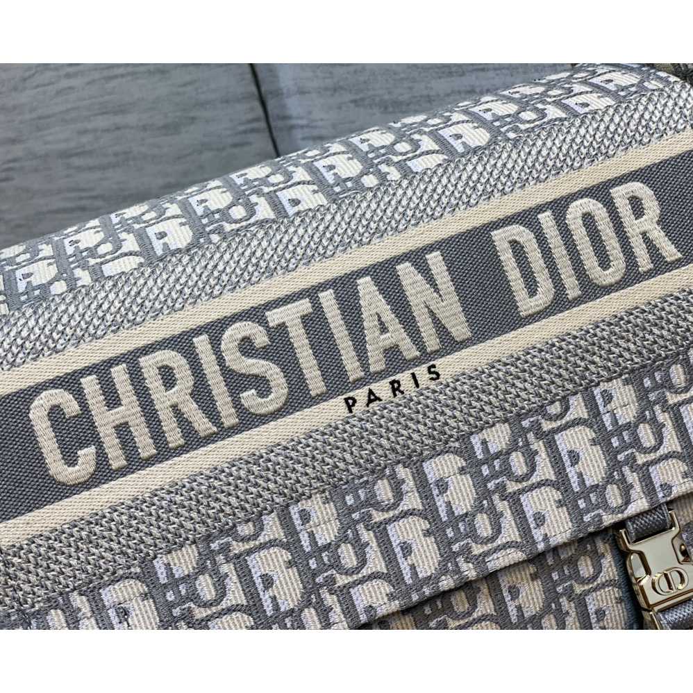 Dior Medium Diorcamp Bag  - FashionPlug