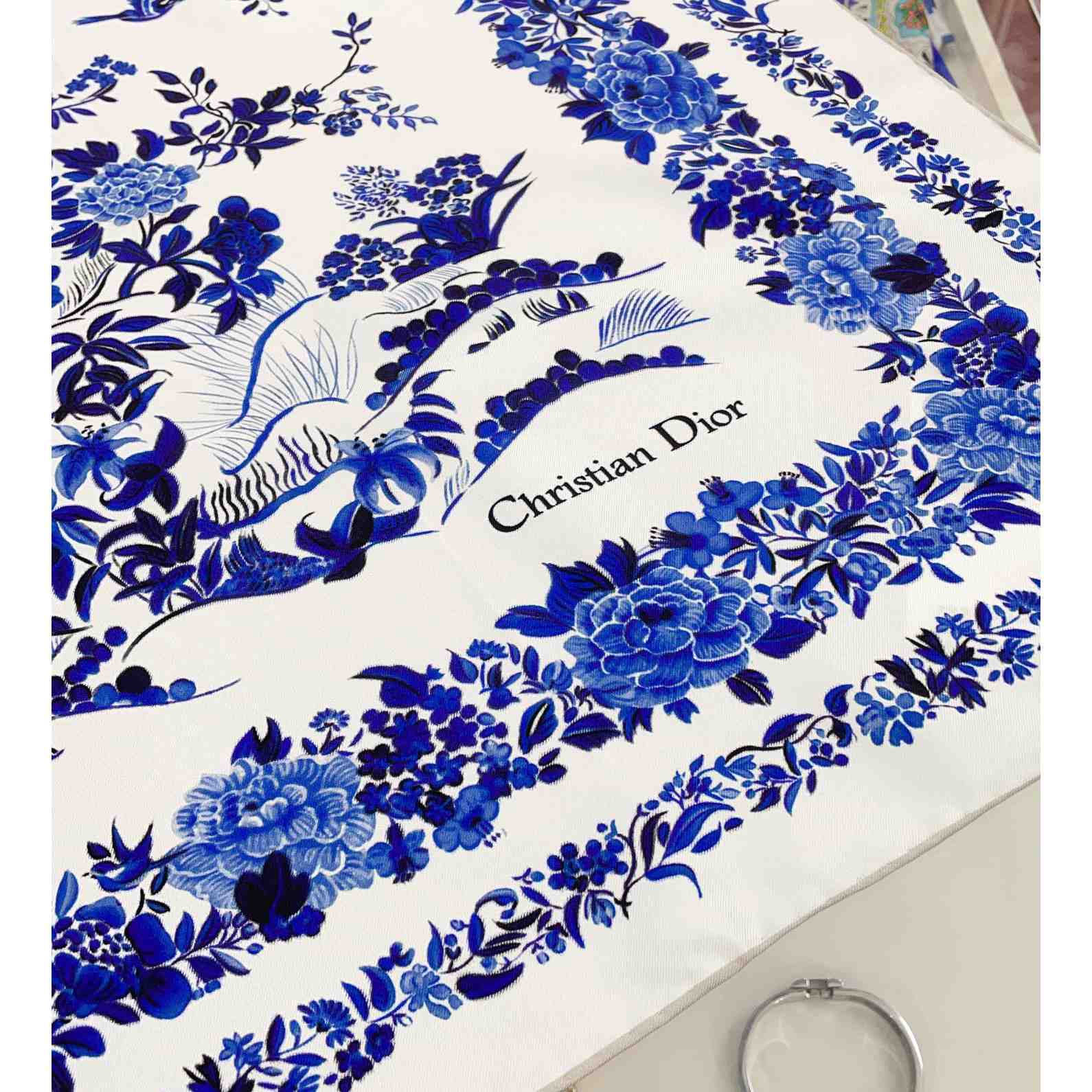 Dior Jardin d'Hiver 90 Square Scarf - FashionPlug