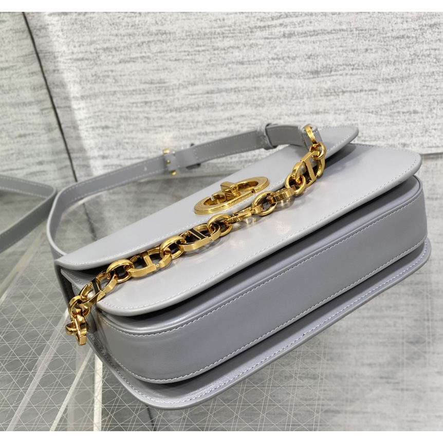 Dior 30 Montaigne Avenue Bag - FashionPlug