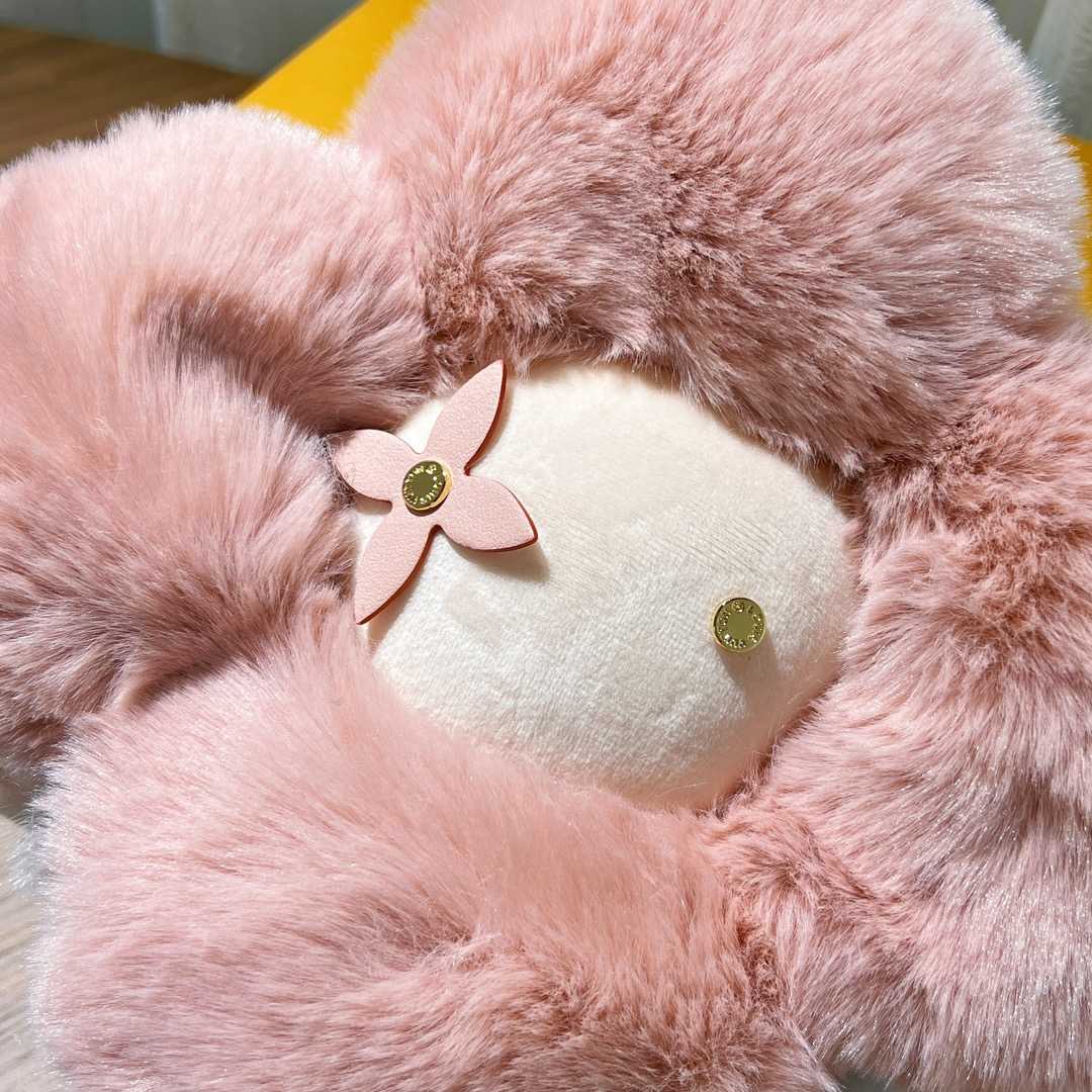 Louis Vuitton Doudou Vivienne    GI0831 - FashionPlug