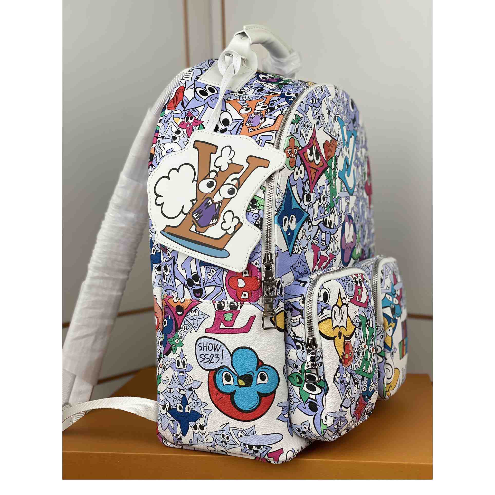 Louis Vuitton Backpack Multipocket(30-40-15.5cm)     M21846 - FashionPlug