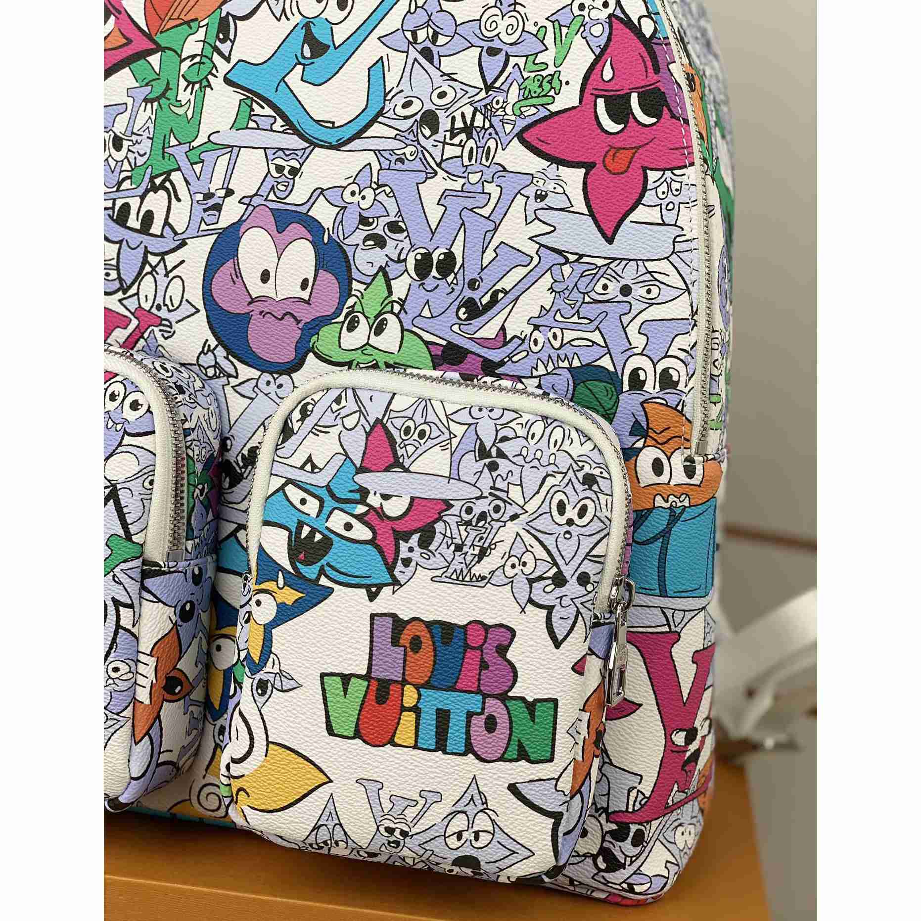 Louis Vuitton Backpack Multipocket(30-40-15.5cm)     M21846 - FashionPlug