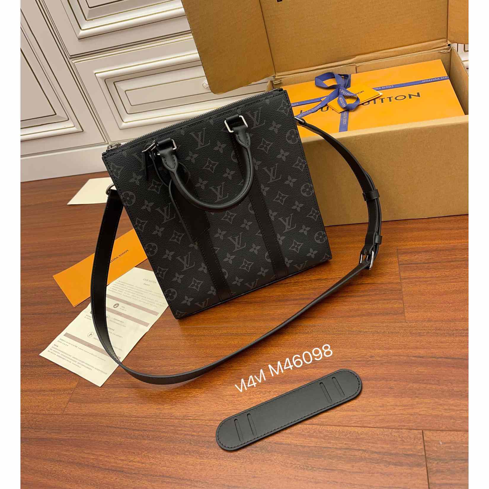 Louis Vuitton Sac Plat Cross Bag (26x28.5x6CM)   M46098 - FashionPlug