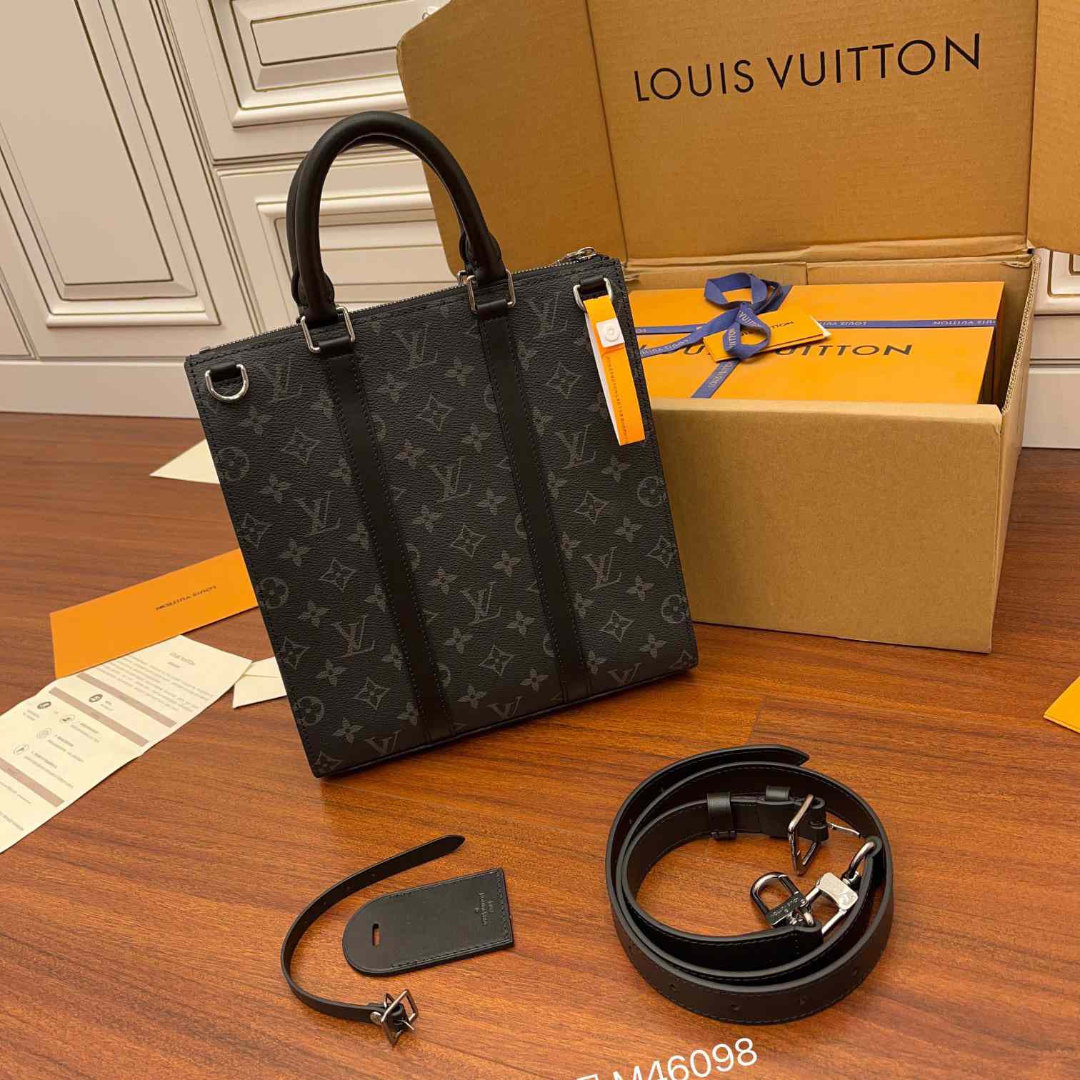 Louis Vuitton Sac Plat Cross Bag (26x28.5x6CM)   M46098 - FashionPlug