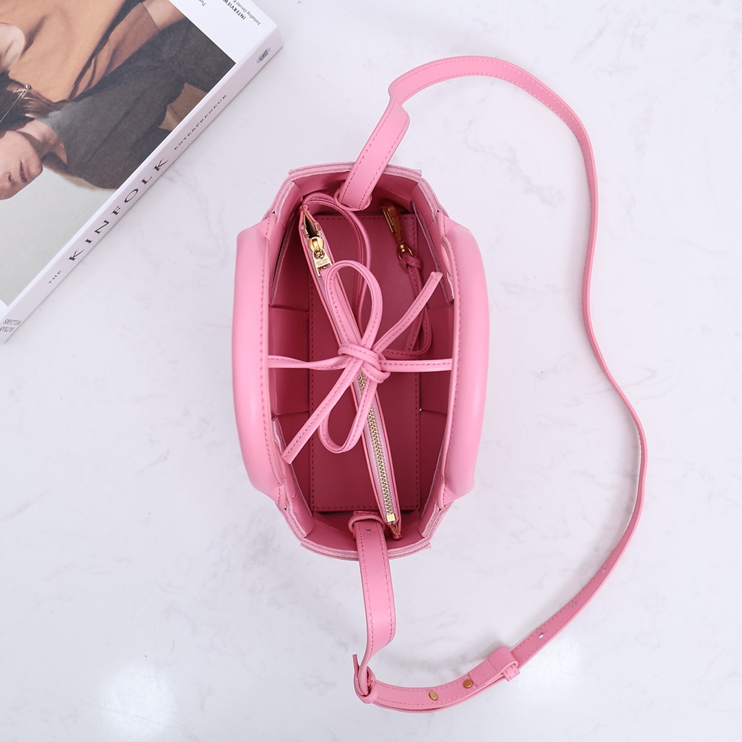 Bottega Veneta Candy Arco Tote Bag - FashionPlug