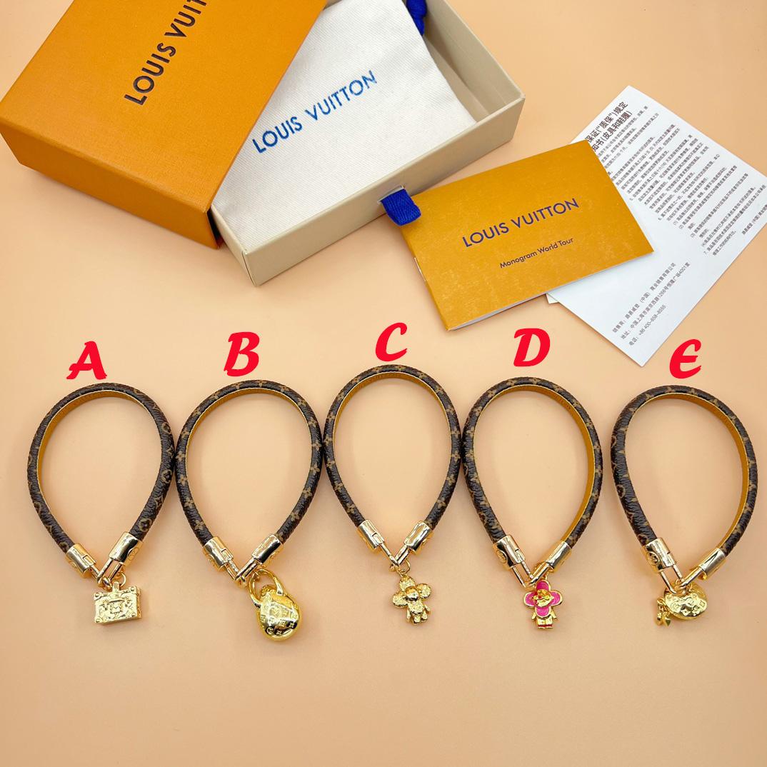 Louis Vuitton LV Cannes Bracelet      - FashionPlug