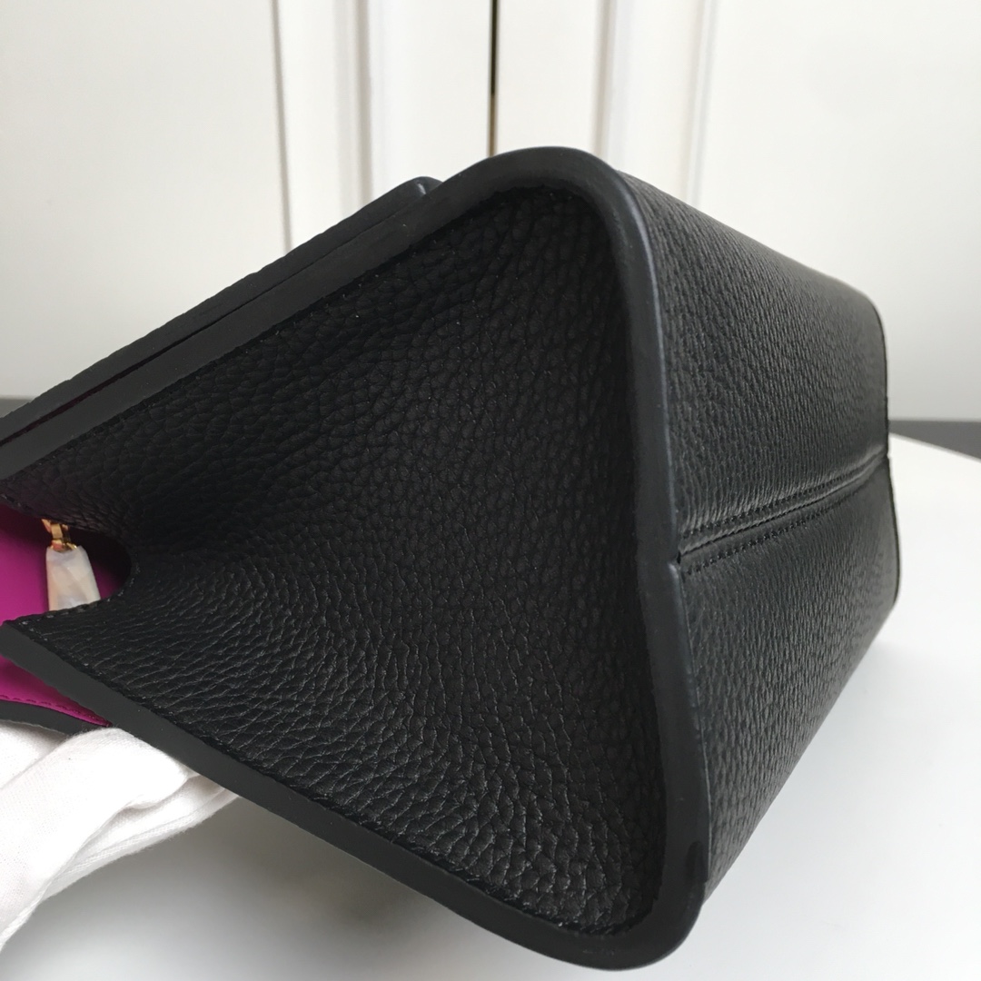 Louis Vuitton Twist One Handle PM     M57093 - FashionPlug