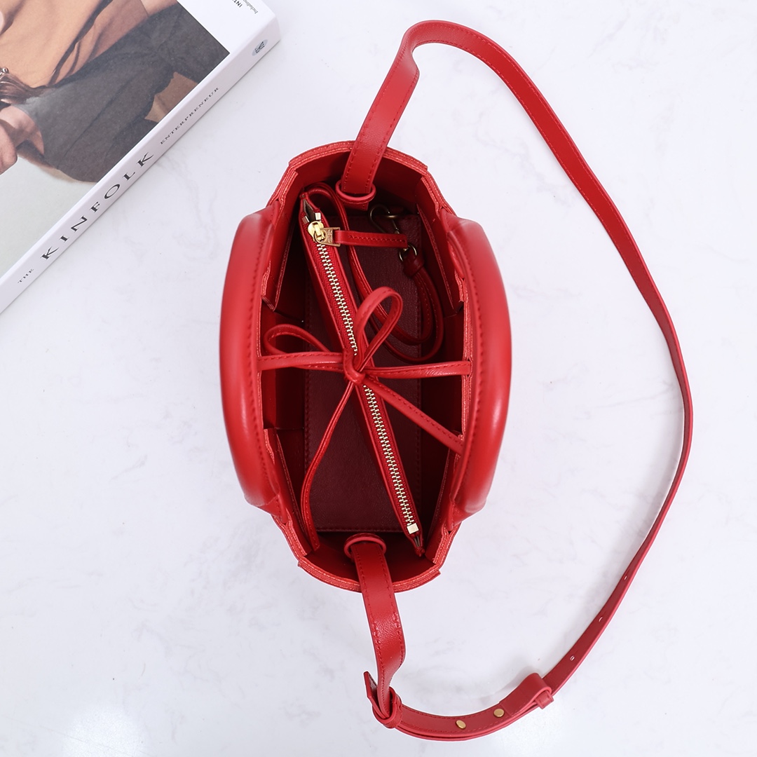Bottega Veneta Candy Arco Tote Bag - FashionPlug