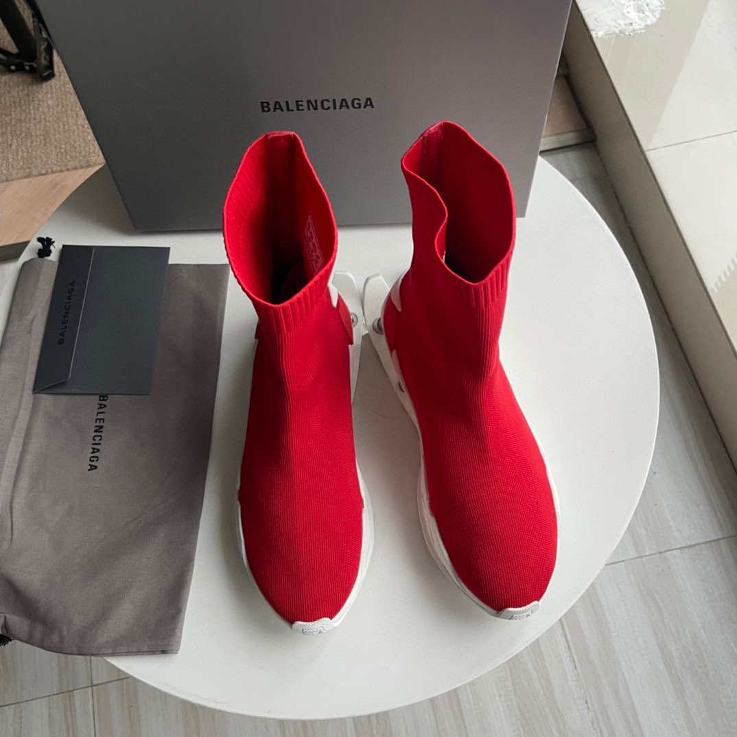 Balenciaga Speed Sneaker In Red - FashionPlug