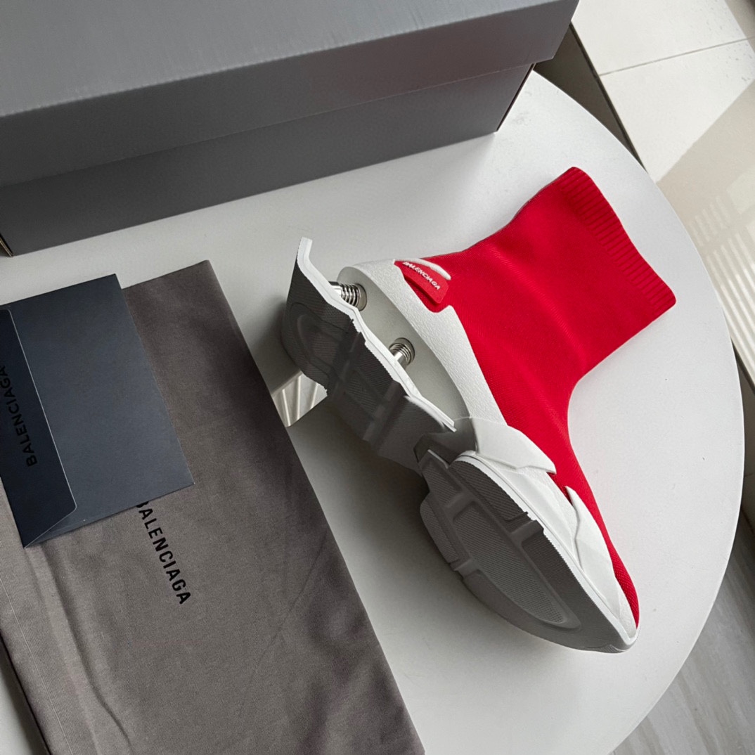 Balenciaga Speed Sneaker In Red - FashionPlug