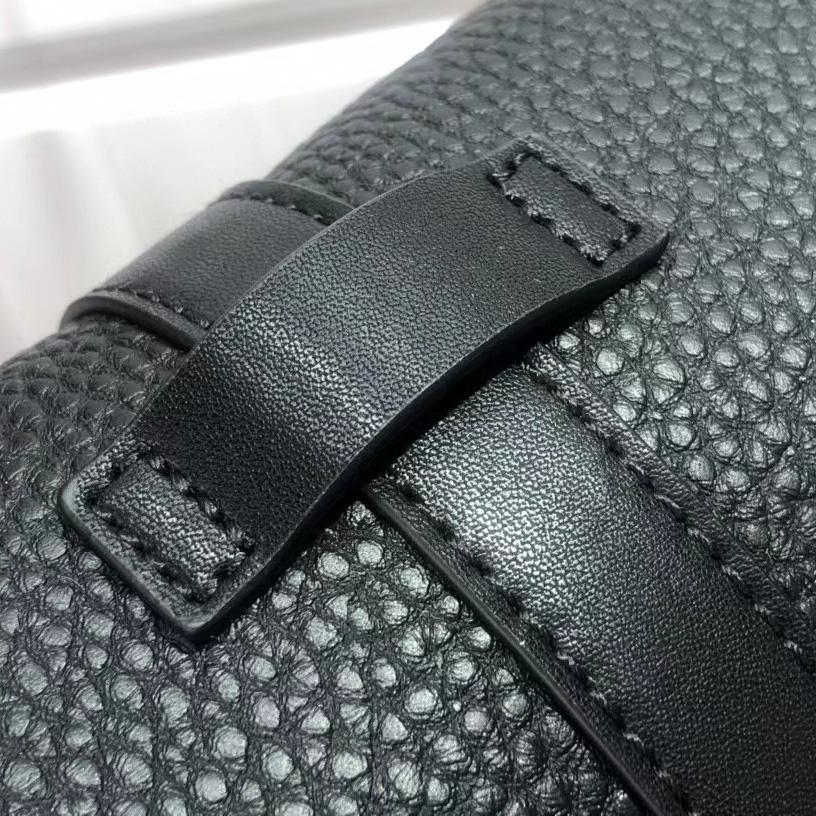 Louis Vuitton Christopher Slim Backpack (30-42-17cm)      M58644 - FashionPlug