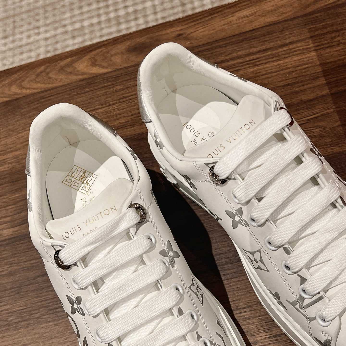 Louis Vuitton Time Out Sneaker (upon uk size)    1AAVV2 - FashionPlug