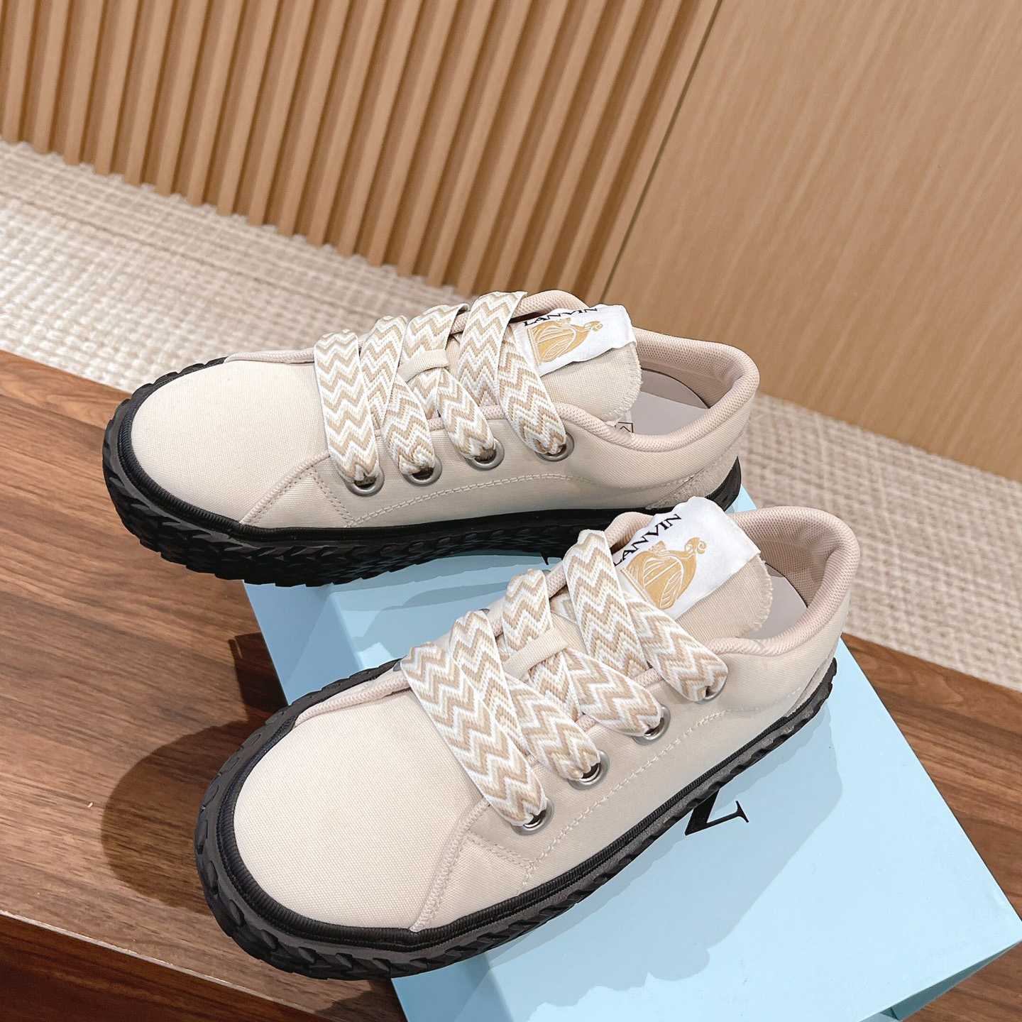 Lanvin Curbies Low-Top Sneakers - FashionPlug
