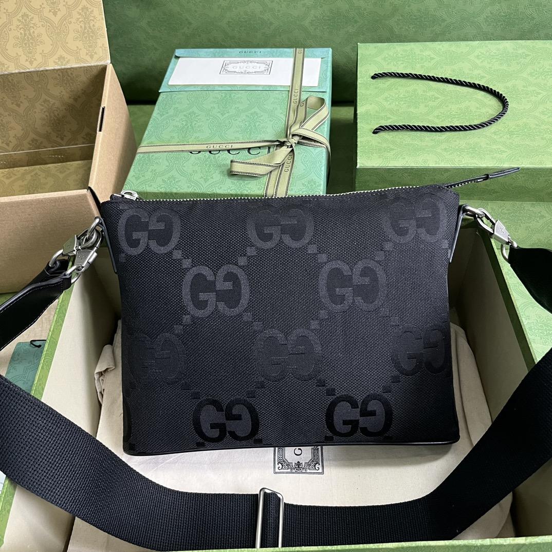 Gucci Jumbo GG Medium Messenger Bag - FashionPlug