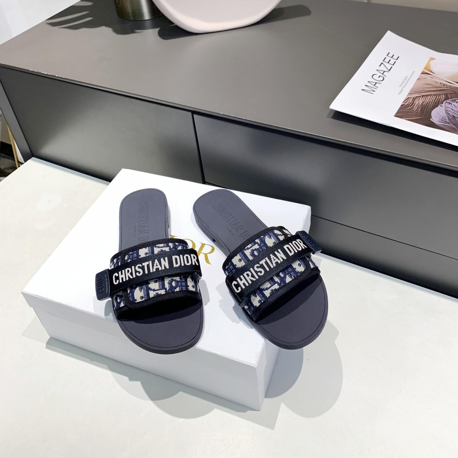 Dior Evolution Slide - FashionPlug