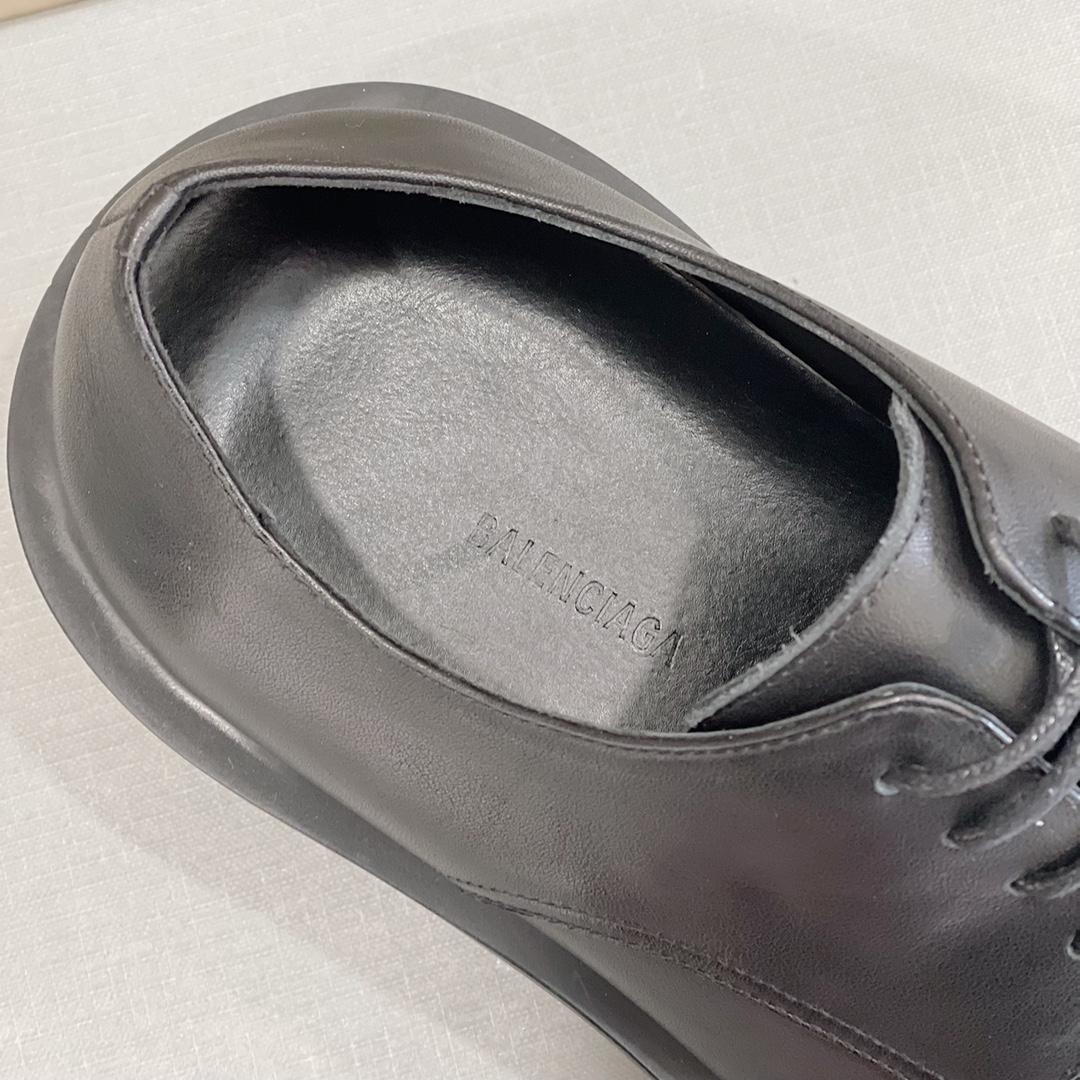 Balenciaga Men's Rhino Derby In Black  - FashionPlug