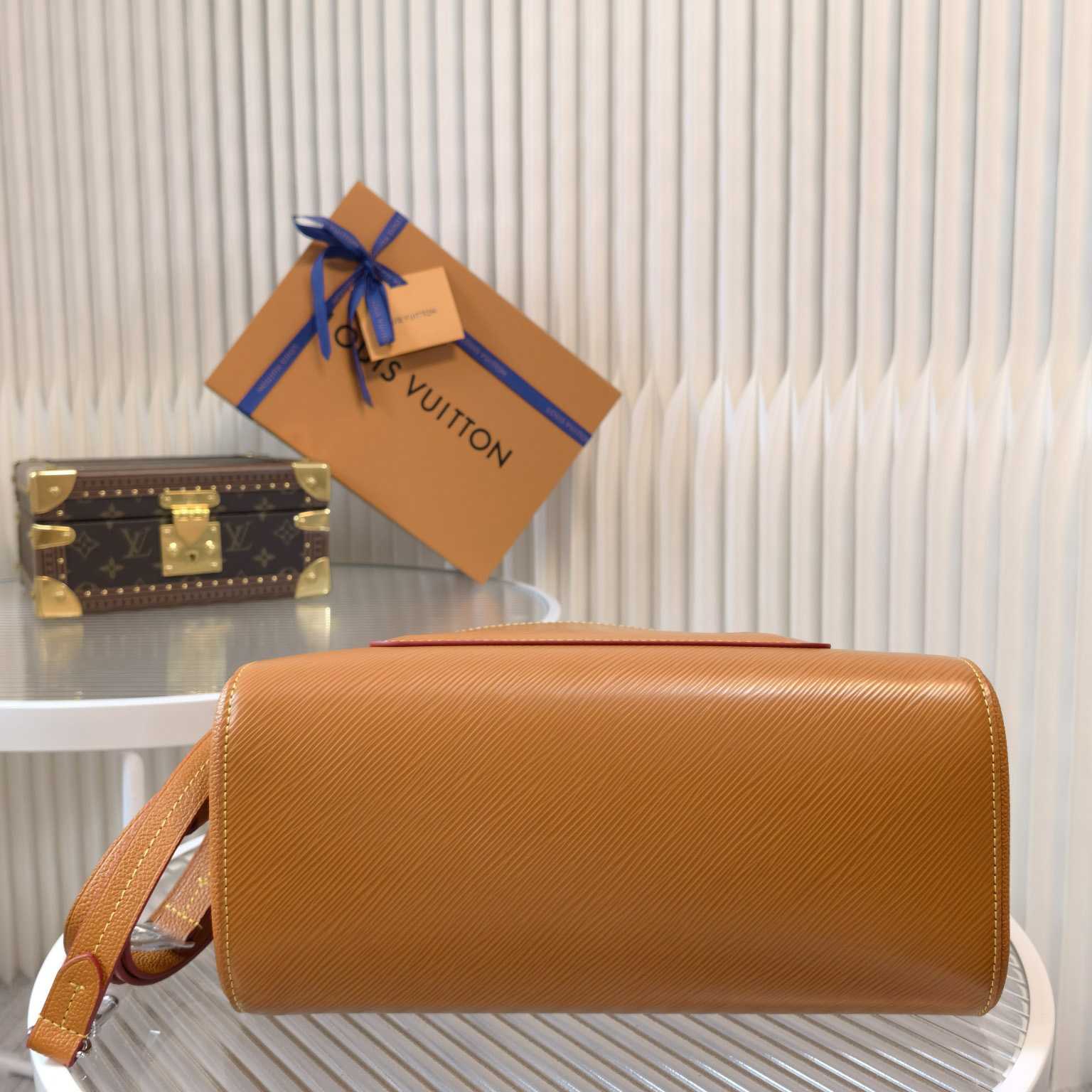 Louis Vuitton Marelle Tote MM    M59953 - FashionPlug