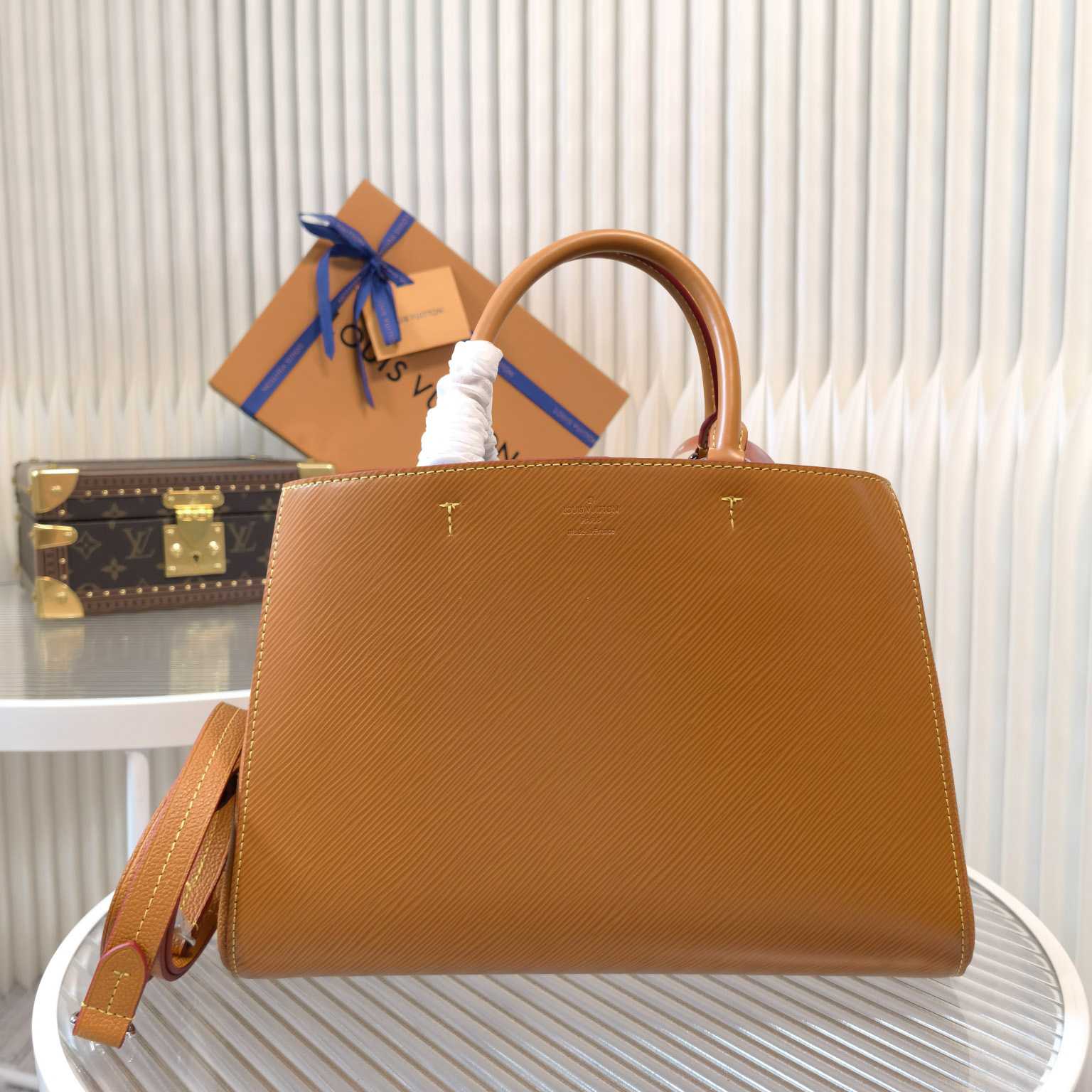 Louis Vuitton Marelle Tote MM    M59953 - FashionPlug