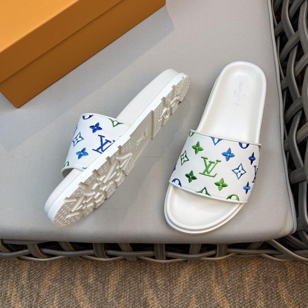 Louis Vuitton Monogram Sandals - FashionPlug
