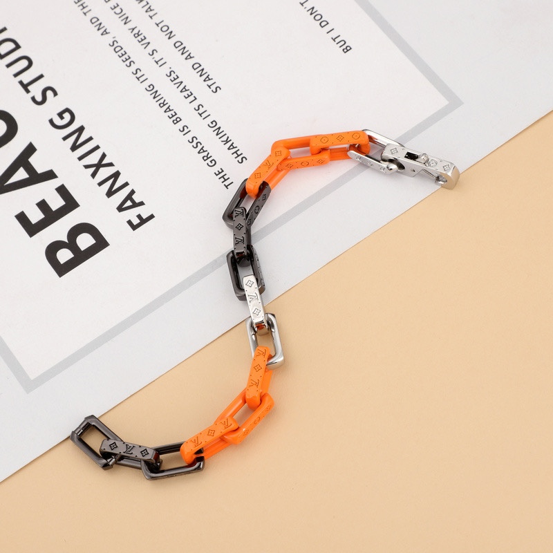 Louis Vuitton Monogram Chain Bracelet    MP3143 - FashionPlug