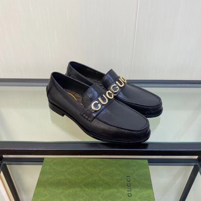 Gucci Leather Loafer - FashionPlug