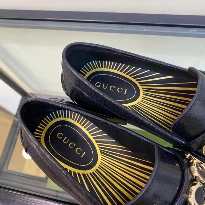 Gucci Leather Loafer - FashionPlug