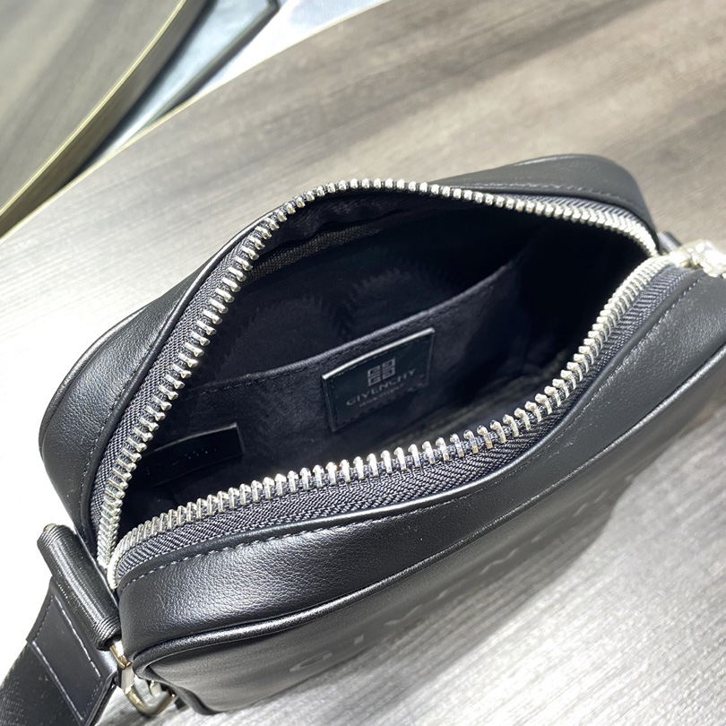 Givenchy Black Camera Messenger Bag (20x14x6cm) - FashionPlug