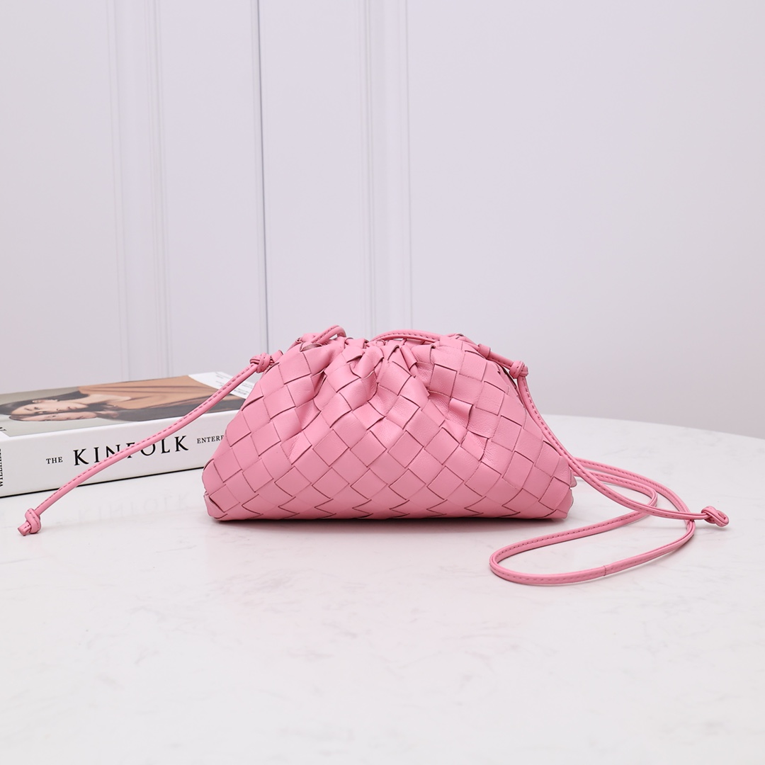 Bottega Veneta Mini Pouch - FashionPlug
