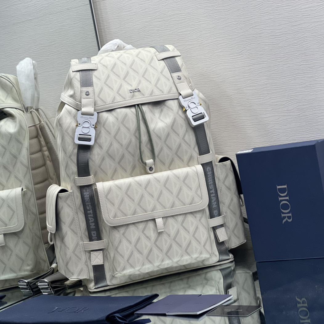 Dior Hit The Road Backpack(43-51-20cm)   - FashionPlug