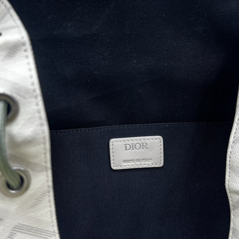 Dior Hit The Road Backpack(43-51-20cm)   - FashionPlug