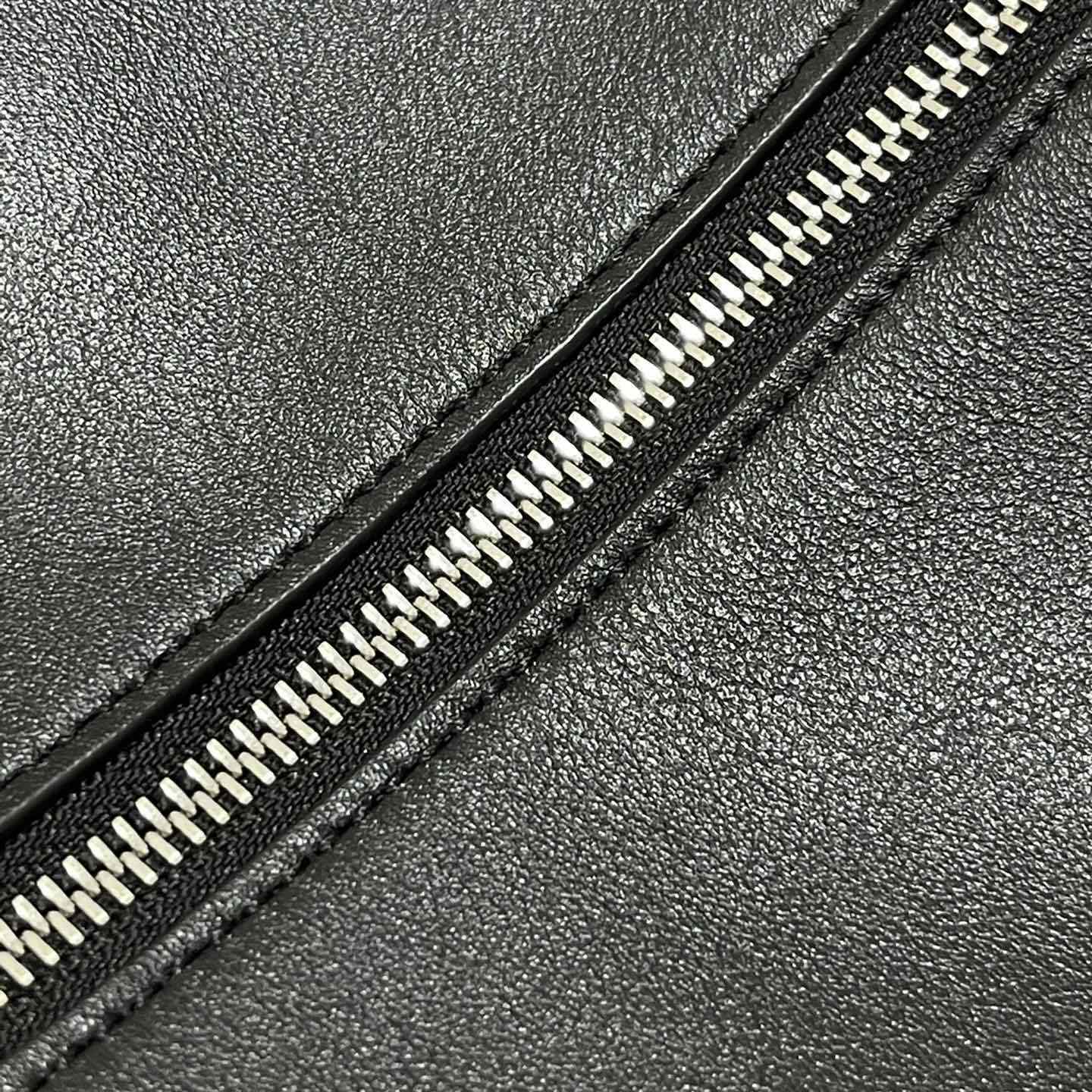Loewe Cubi Crossbody Bag In Supple Smooth Calfskin And Jacquard - FashionPlug