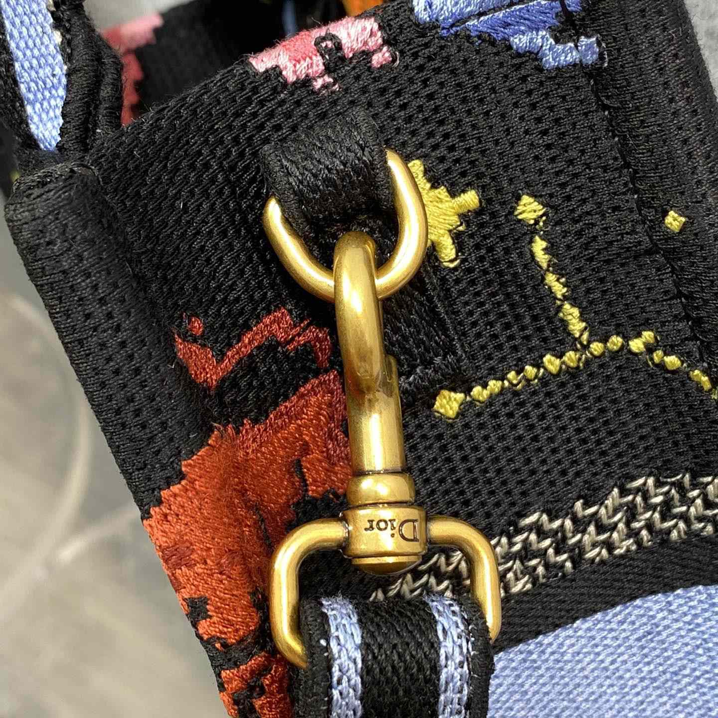 Dior Mini Dior Book Tote Phone Bag - FashionPlug