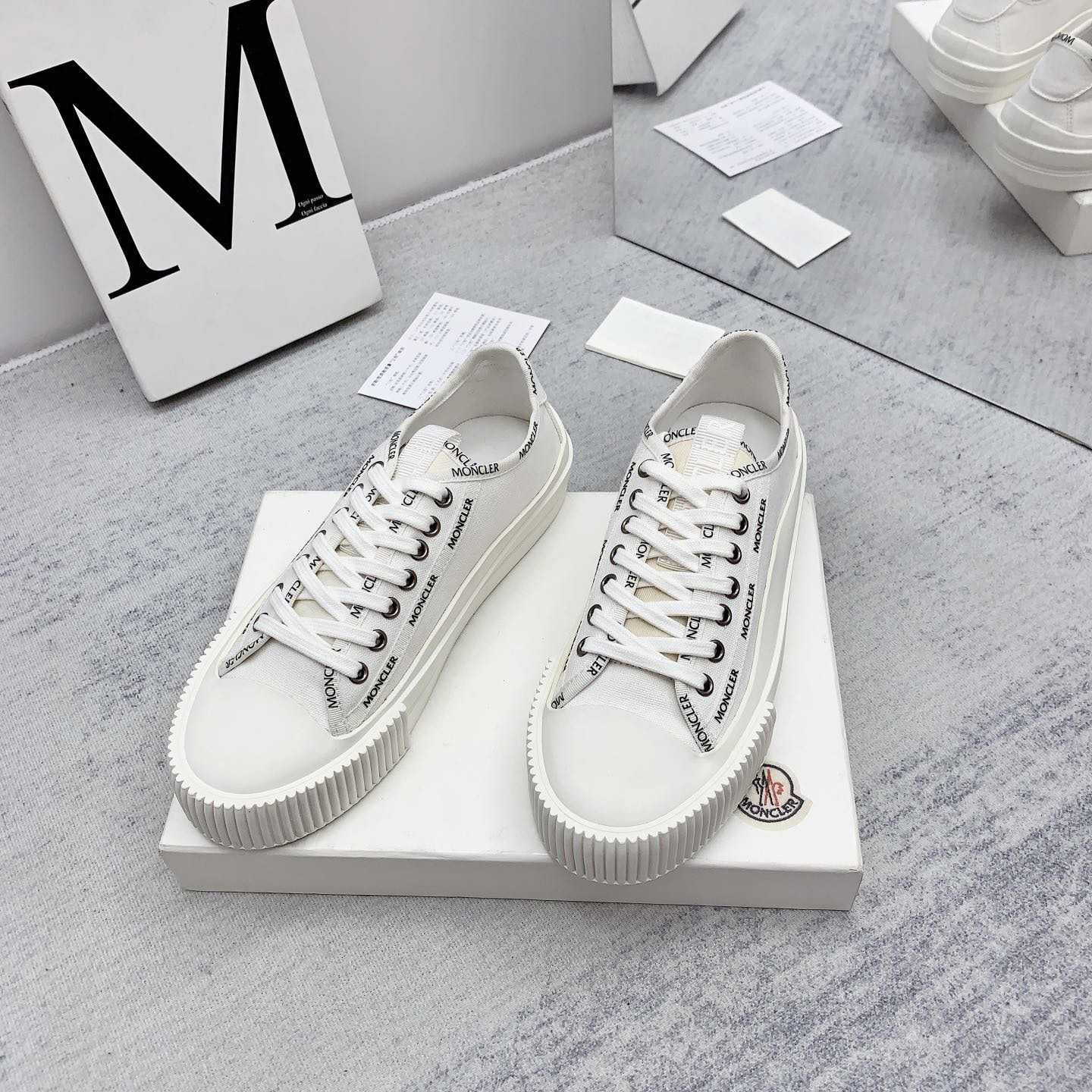 Moncler Glissiere Low-Top Sneakers - FashionPlug