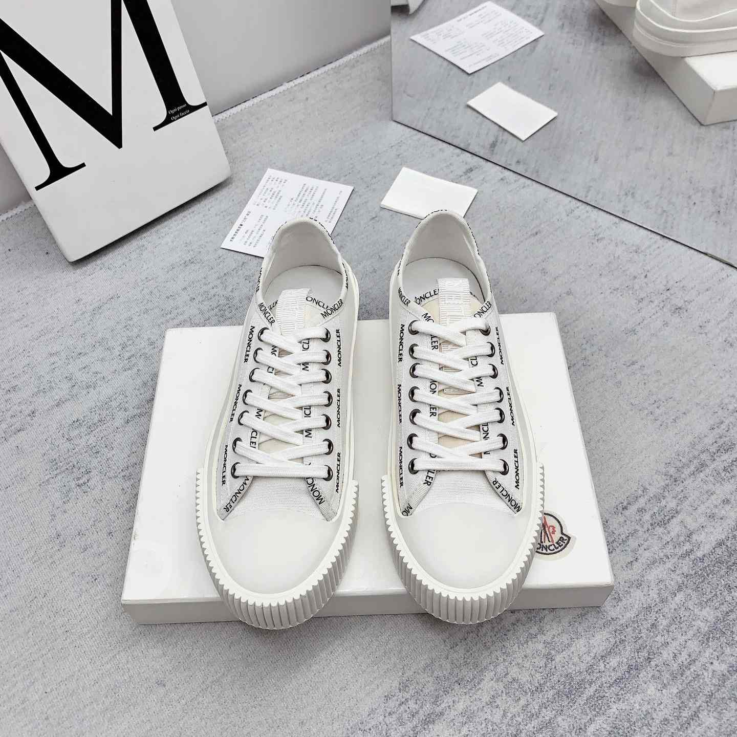Moncler Glissiere Low-Top Sneakers - FashionPlug