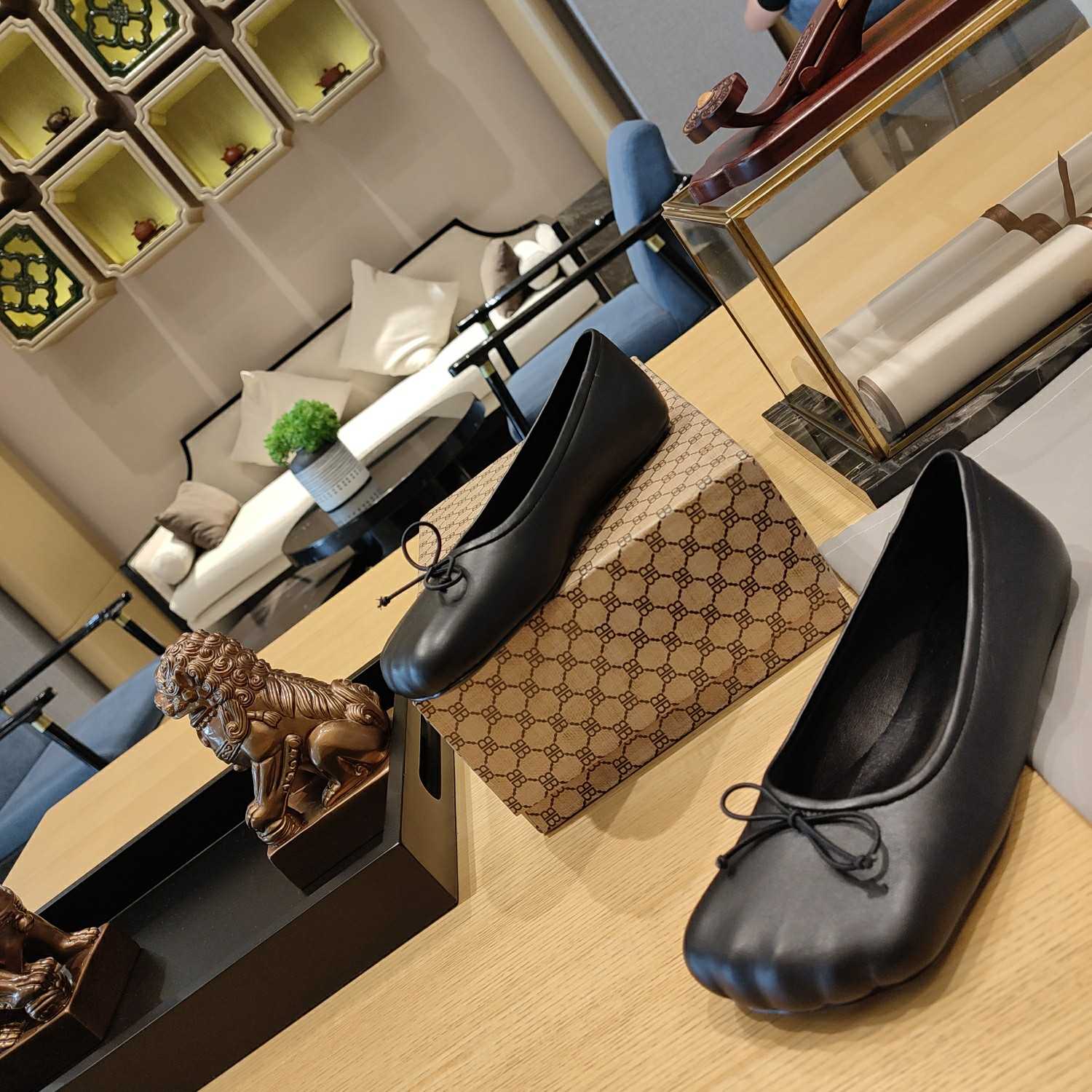Balenciaga Women's Black Fetish Ballerina Flats - FashionPlug