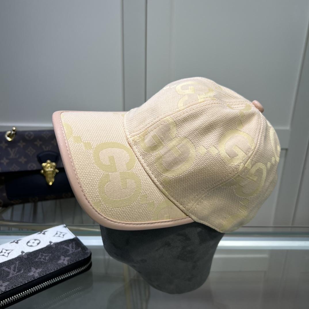Gucci Jumbo GG Baseball Cap - FashionPlug