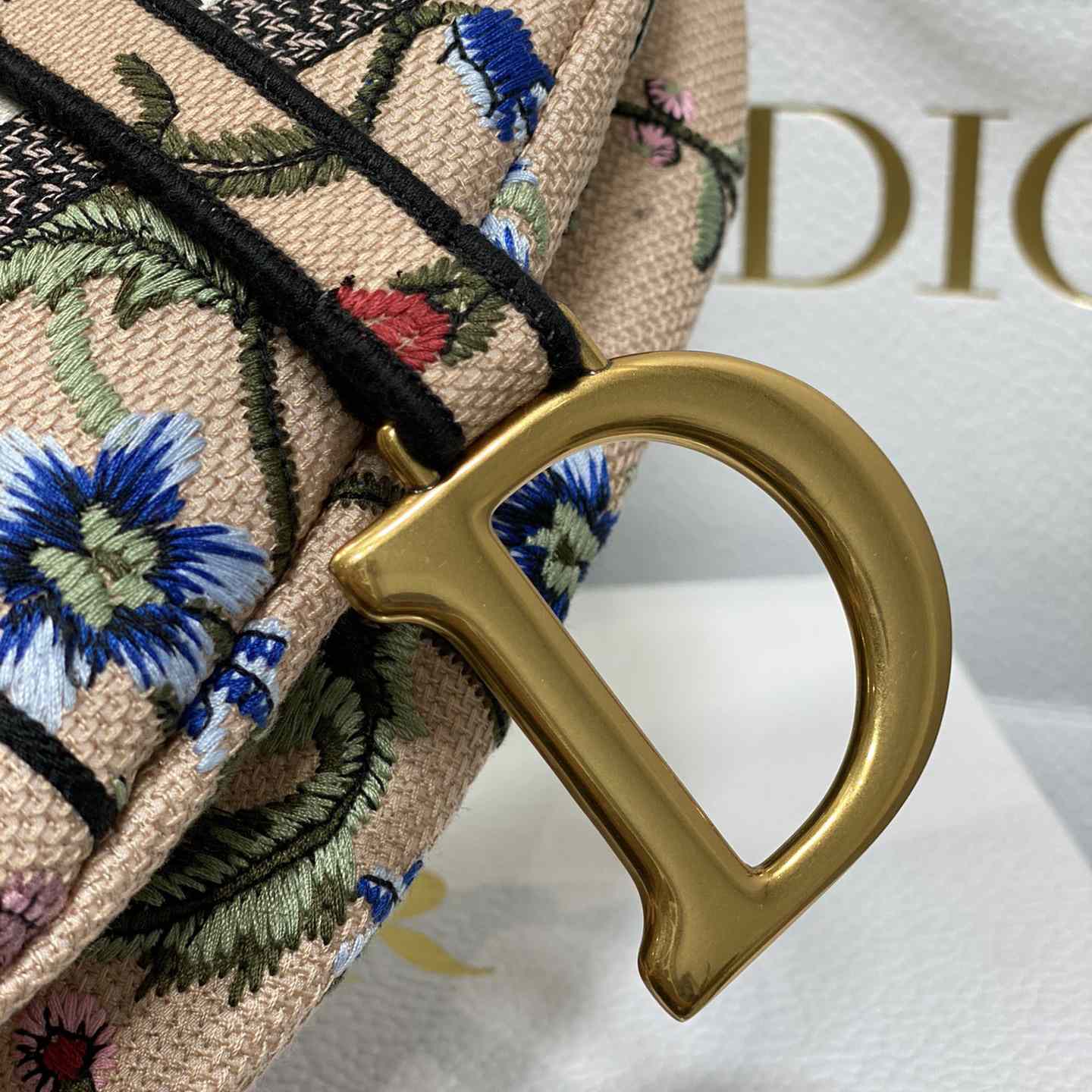 Dior Saddle Bag  - FashionPlug