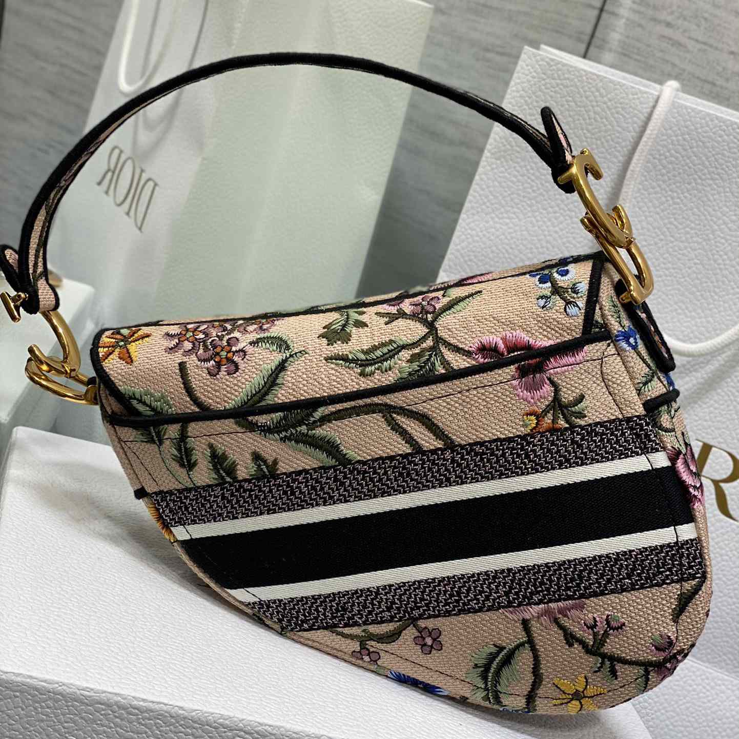 Dior Saddle Bag  - FashionPlug
