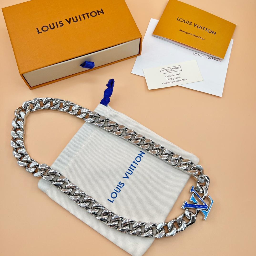 Louis Vuitton LV Chain Necklace    M00907 - FashionPlug