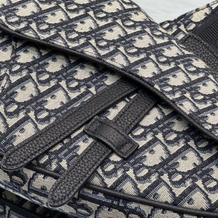 Dior Saddle Bag - FashionPlug