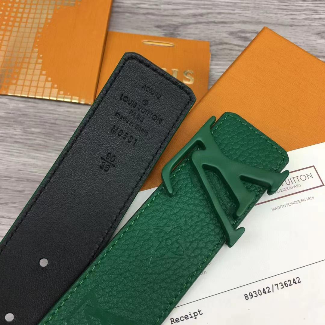 Louis Vuitton LV Shape 40MM Reversible Belt - FashionPlug