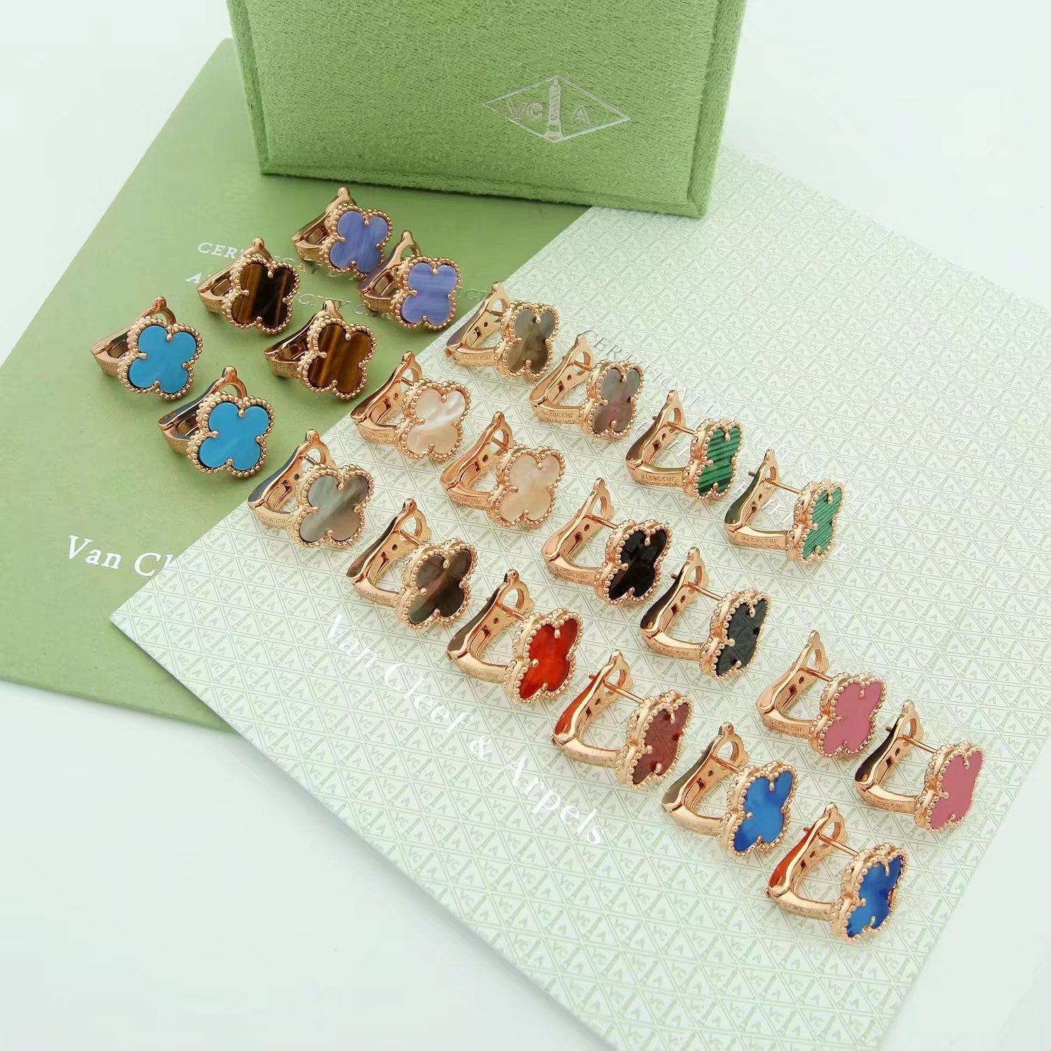 Van Cleef & Arpels Earrings - FashionPlug