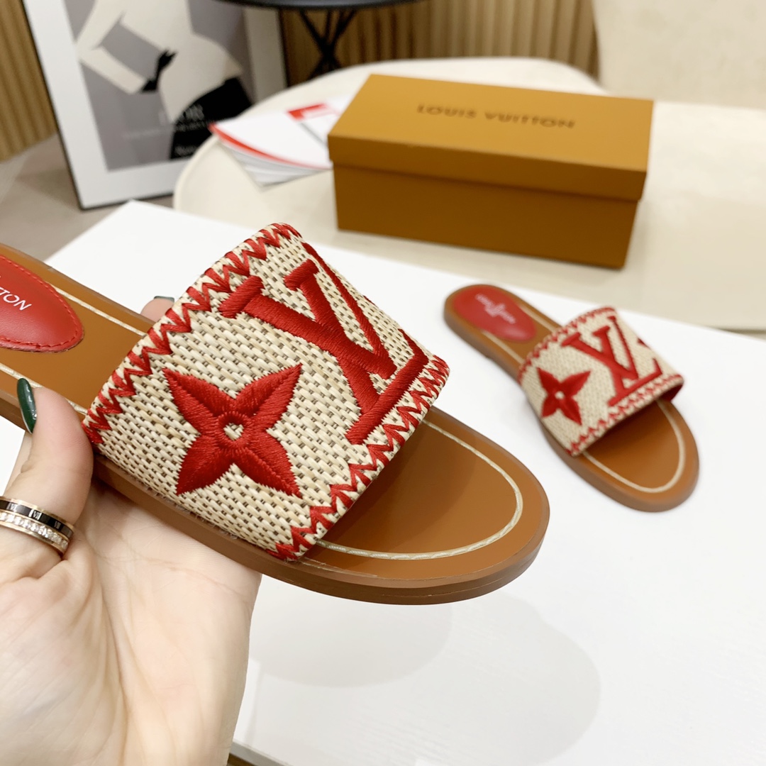 Louis Vuitton Lock It Flat Mule - FashionPlug