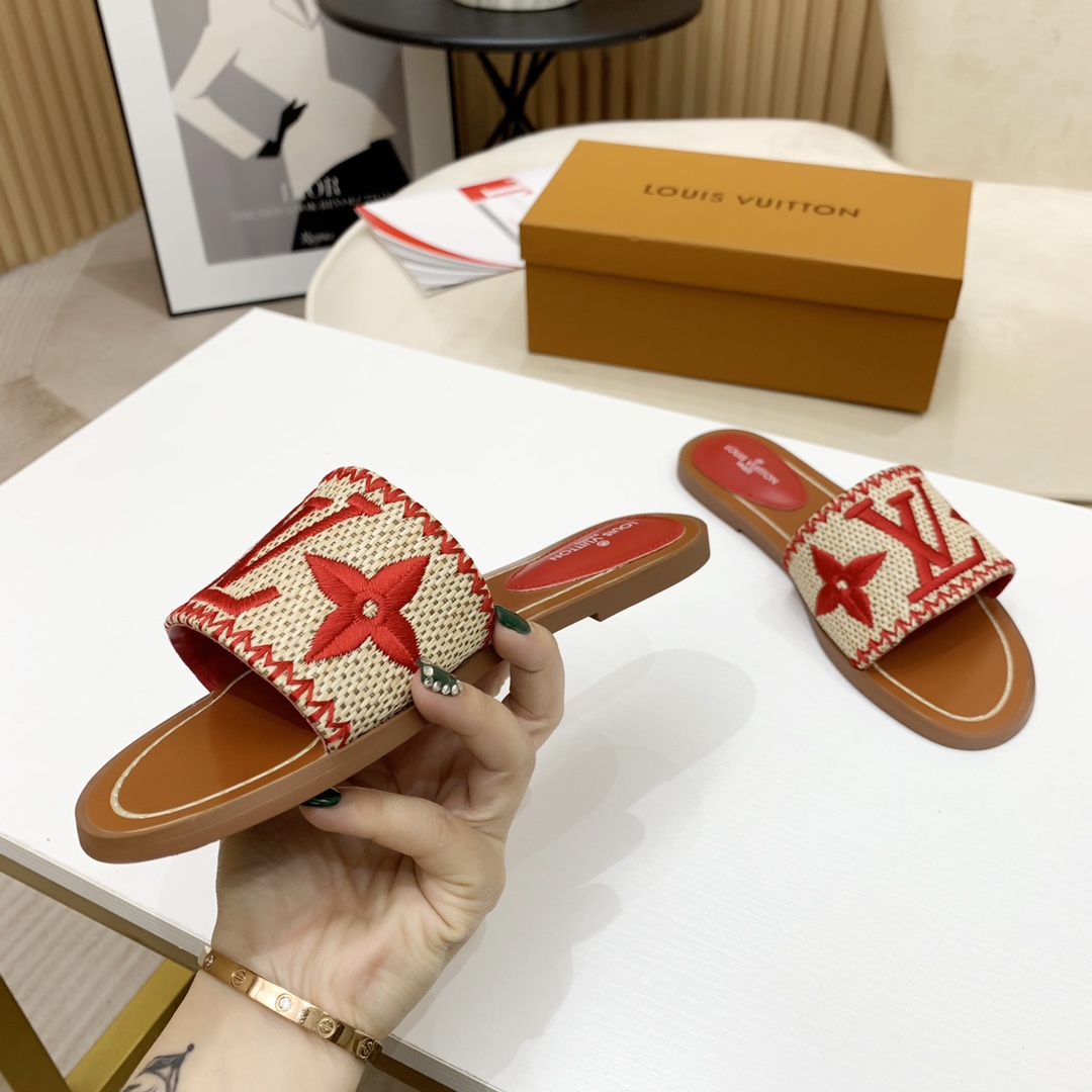 Louis Vuitton Lock It Flat Mule - FashionPlug